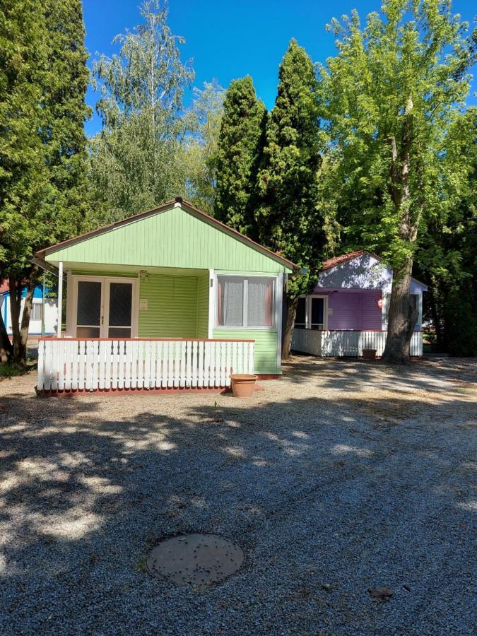 Tulipan Bungalow Camping Resort Gyenesdias Exterior photo